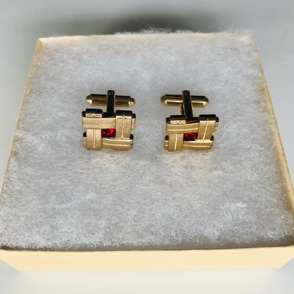 Vintage Hickok USA Gold Cufflinks with Red Stone - Picture 1 of 4